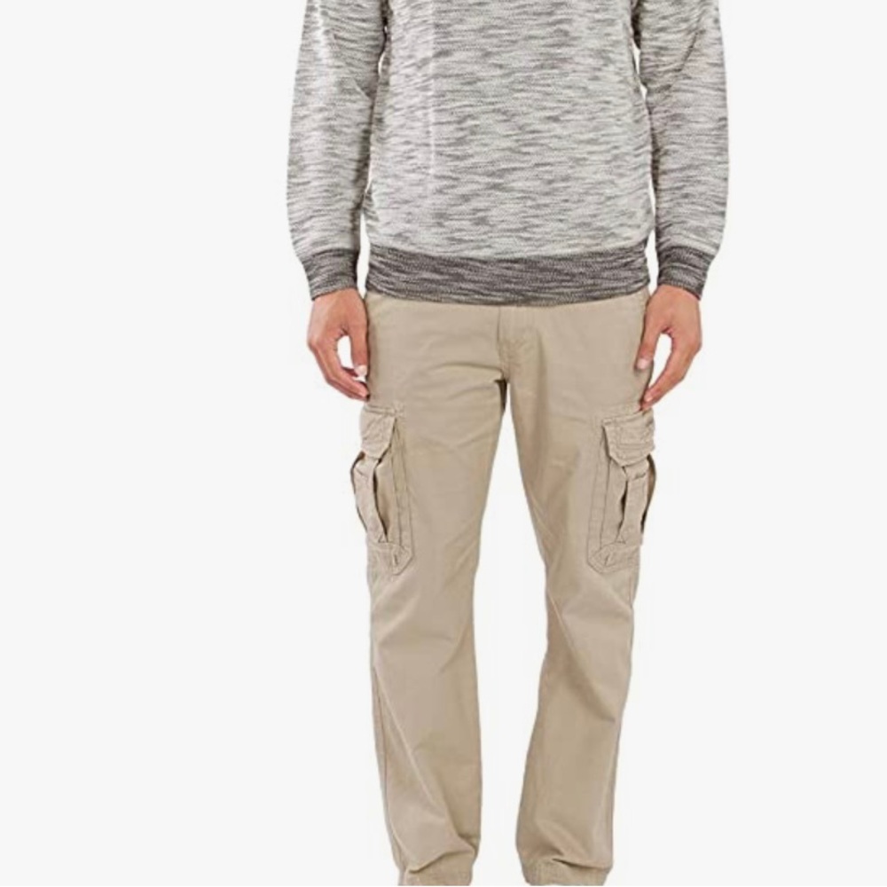 UNIONBAY Men's Survivor Iv Relaxed Fit Cargo Pants - Picture 2 of 5